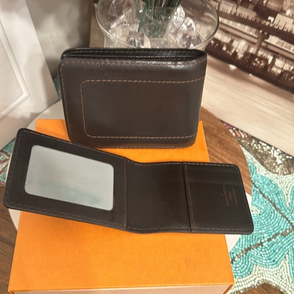 Louis Vuitton Man’s Wallet A Rare pice Large Taiga LV - Picture 13 of 16